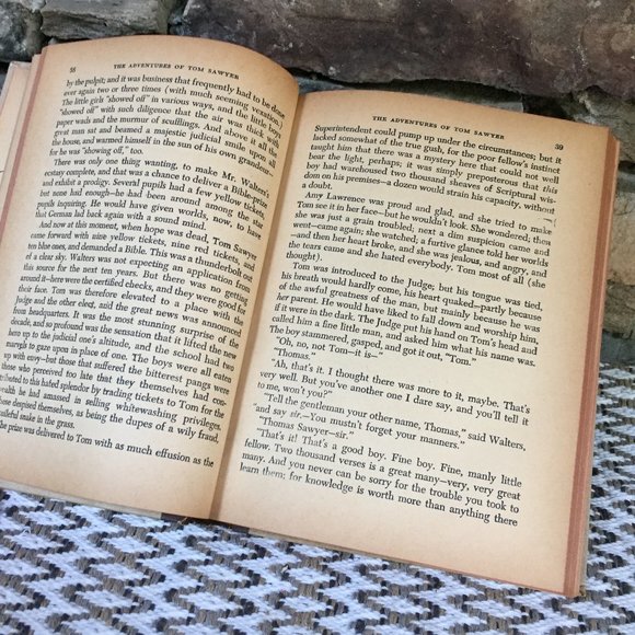 Vintage Tom Sawyer Book Mark Twain Hardcover 1944 - Picture 15 of 15